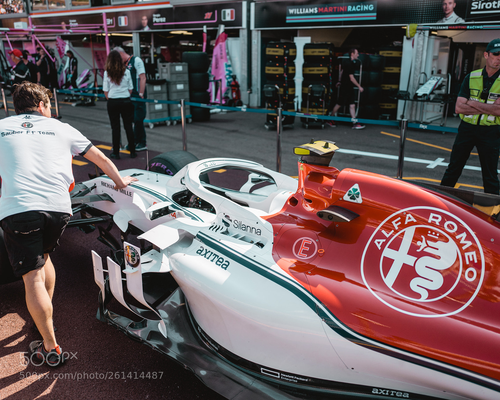 Leica Q (Typ 116) sample photo. L photography