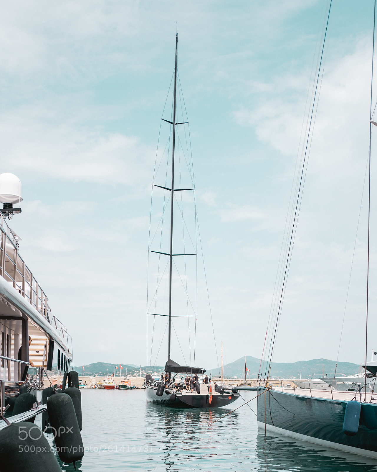 Leica Q (Typ 116) sample photo. L photography
