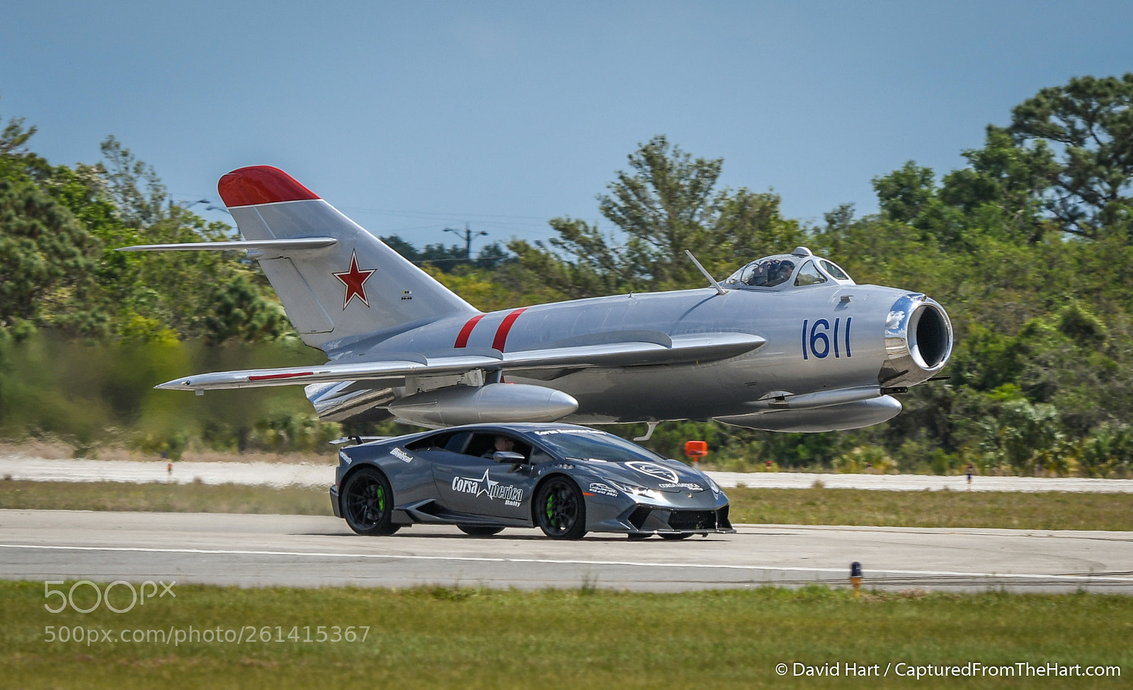 Nikon D500 sample photo. Mig 17 racing a lambo photography