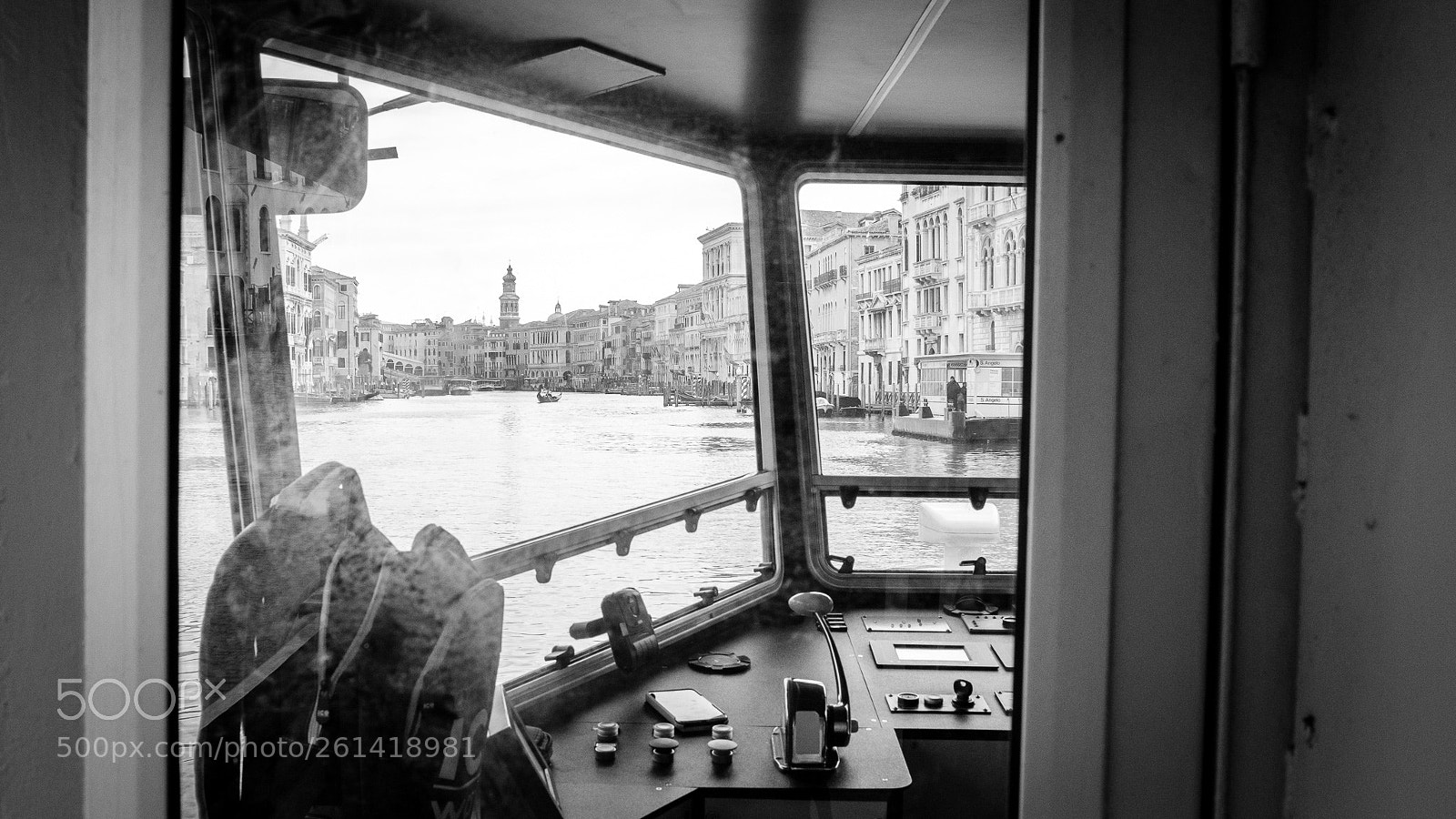 Fujifilm X100F sample photo. Canal grande photography