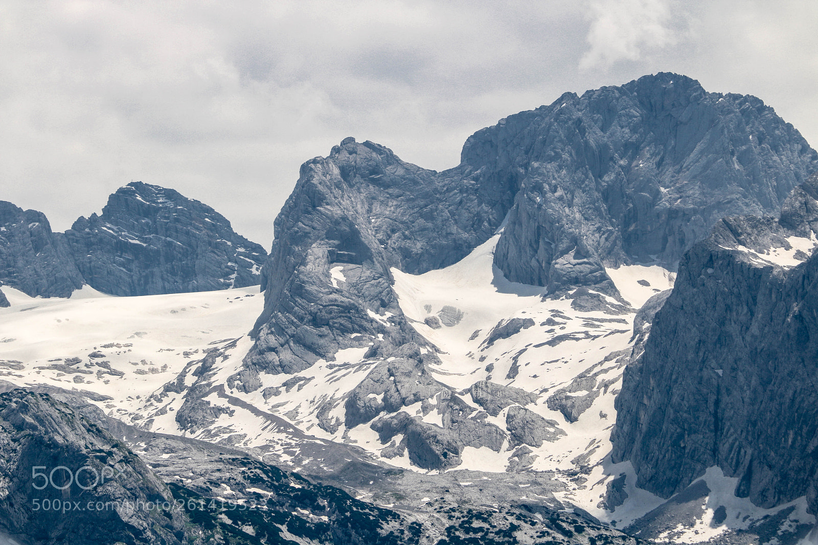 Canon EOS 750D (EOS Rebel T6i / EOS Kiss X8i) sample photo. Dachstein photography