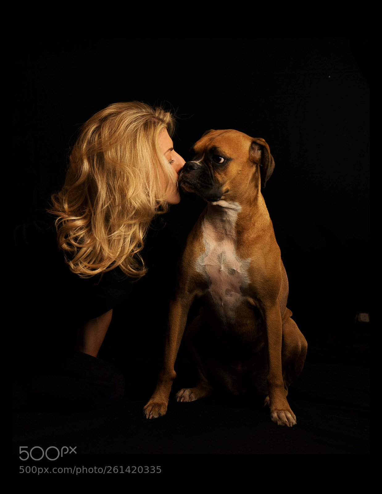 Nikon D810 sample photo. Kiss photography
