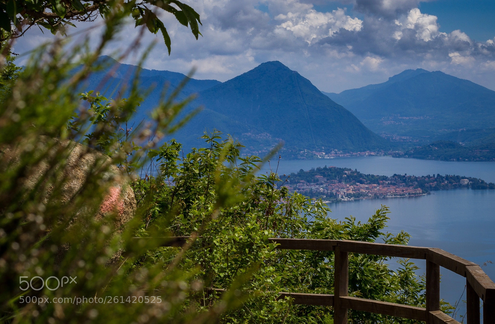 Canon EOS 1200D (EOS Rebel T5 / EOS Kiss X70 / EOS Hi) sample photo. Lago maggiore 
 photography
