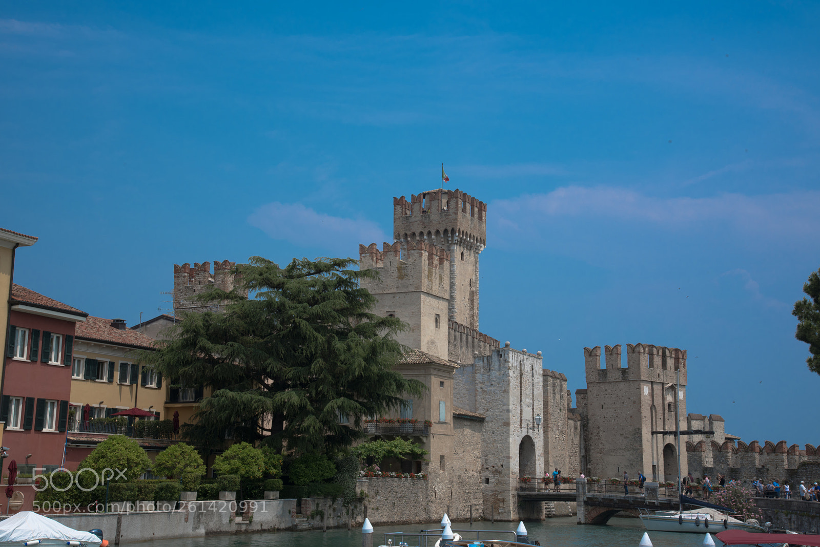 Nikon D750 sample photo. 2018_06_italy_sirmione photography