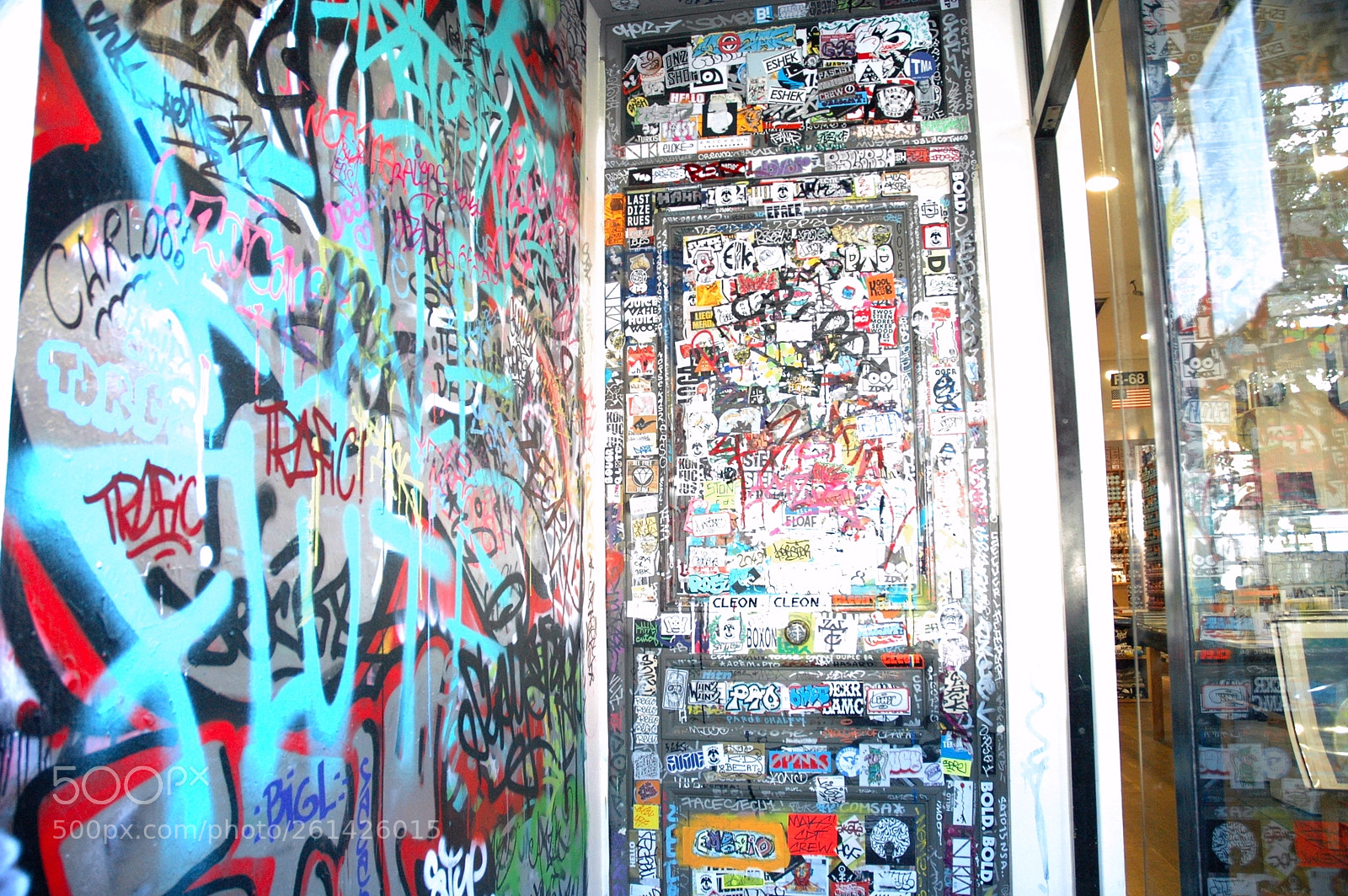 Nikon D70 sample photo. Brussels portal photography