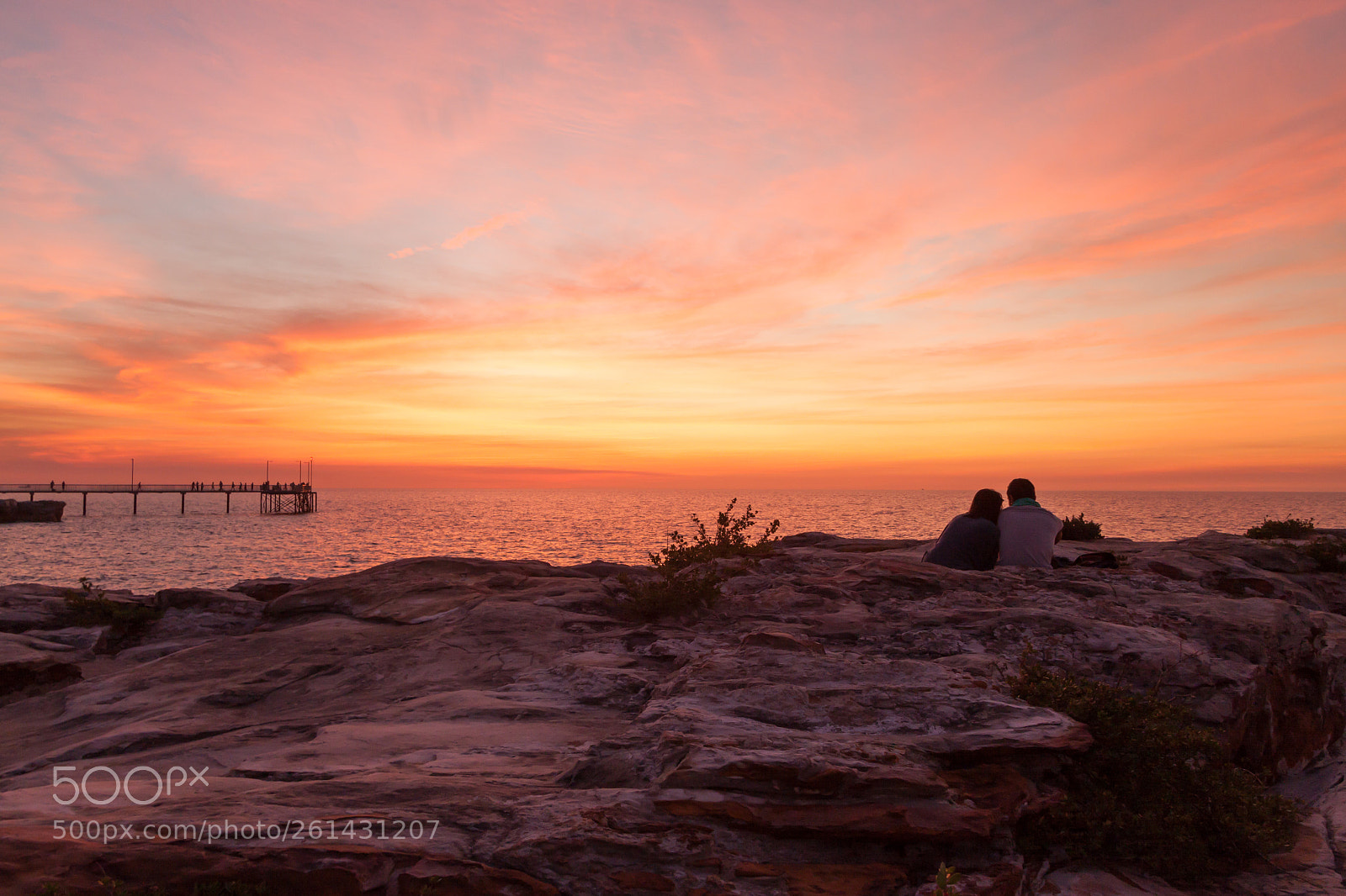 Canon EOS 50D sample photo. Nightclif couple photography