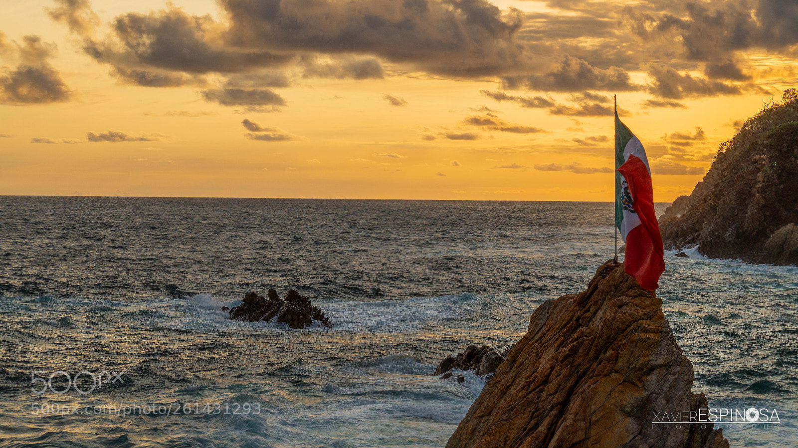 Sony SLT-A58 sample photo. Acapulco sunset photography