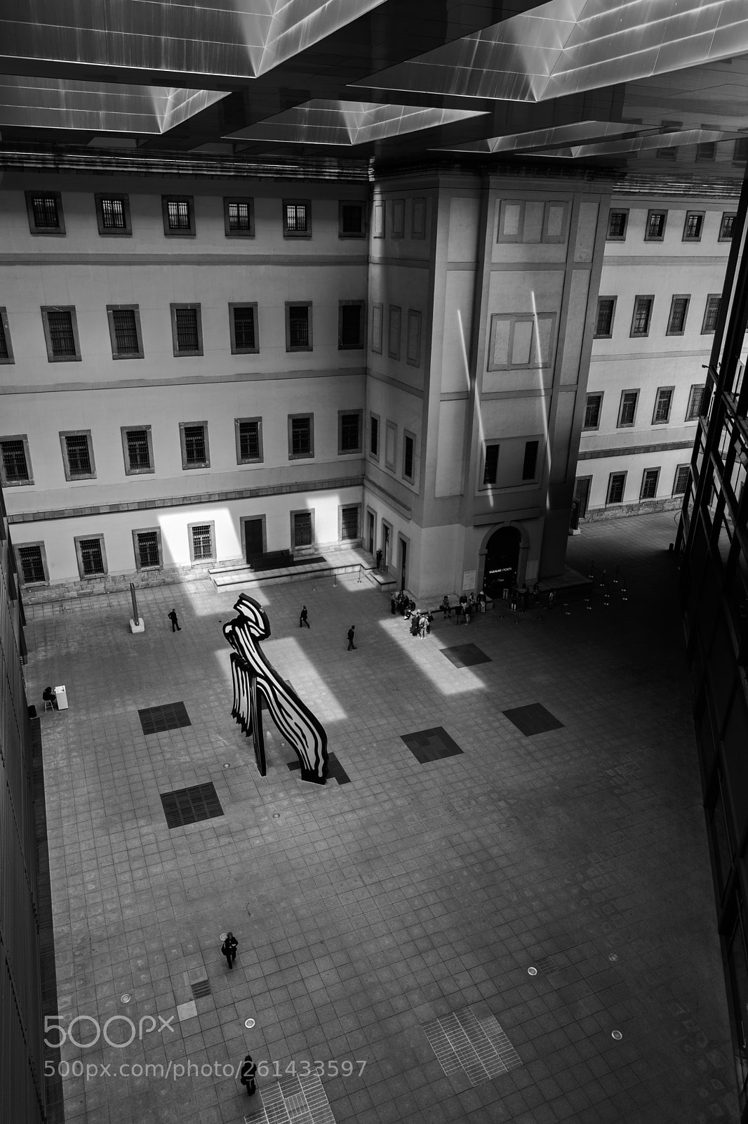 Nikon D7200 sample photo. Museo reina sofia photography