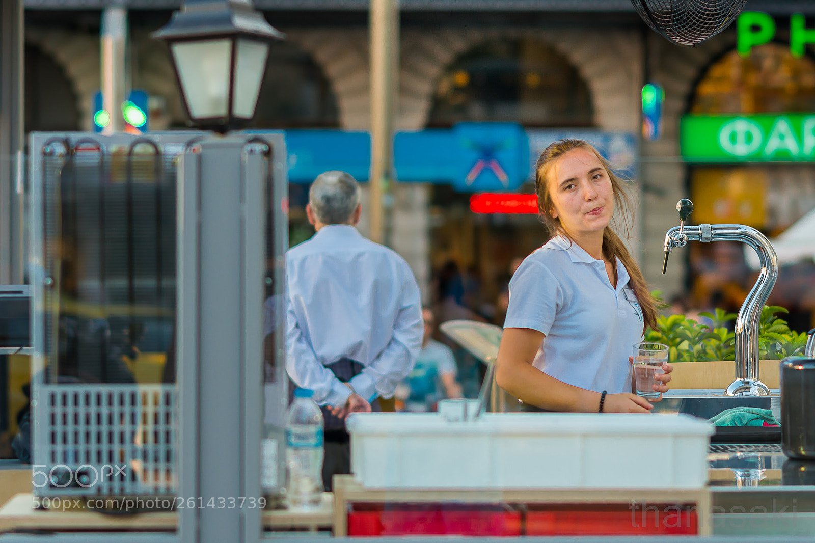 Nikon D750 sample photo. Bartender's glance photography