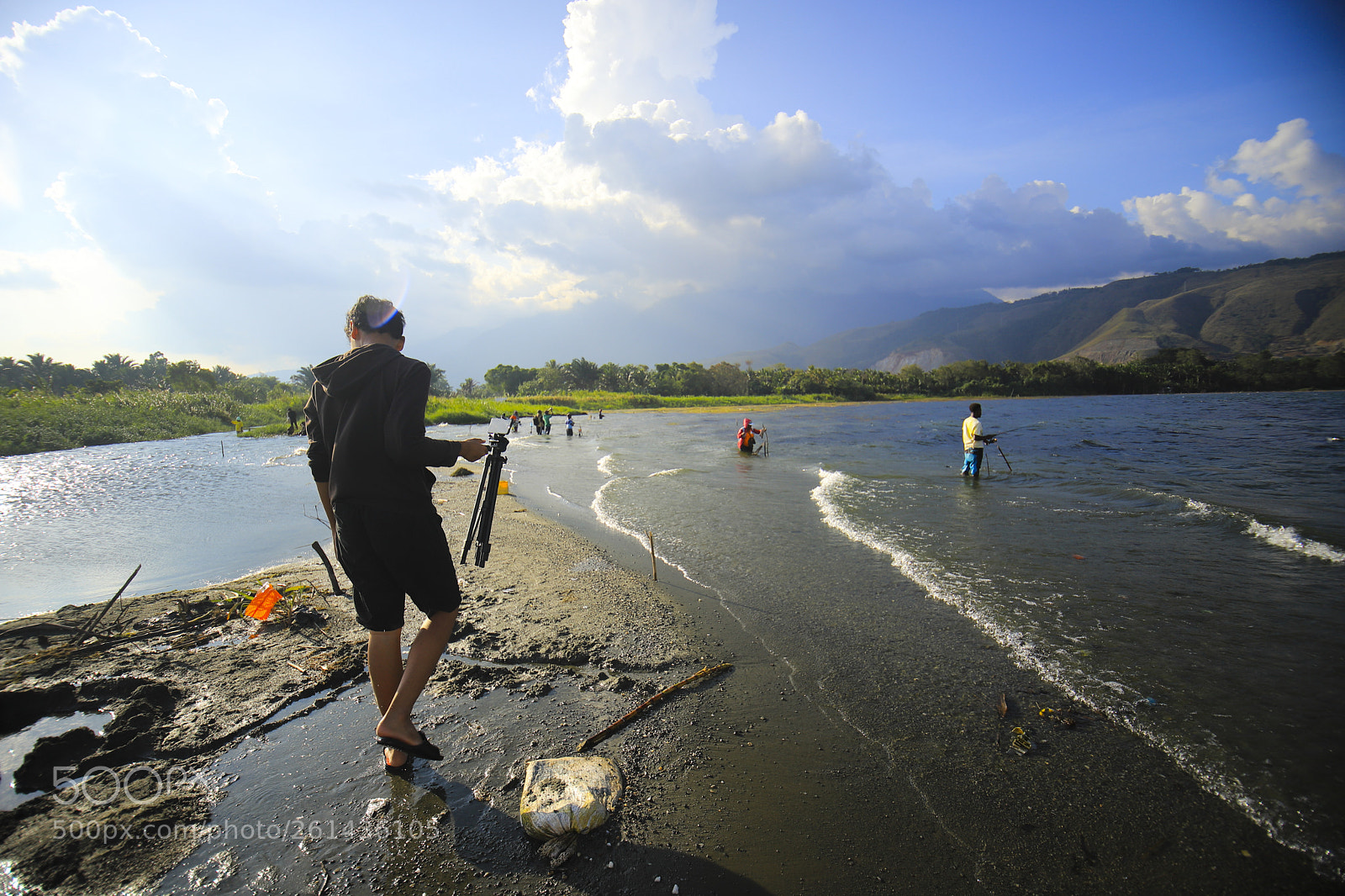Canon EOS 6D Mark II sample photo. Go find your dream photography