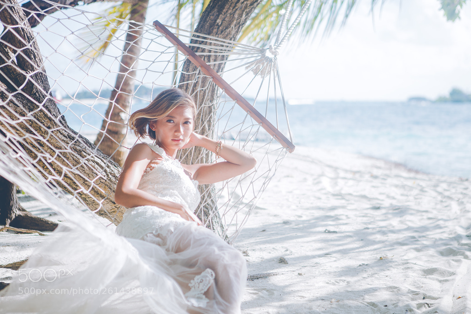 Canon EOS 5D Mark II sample photo. Pre-wedding photo @ maldives photography