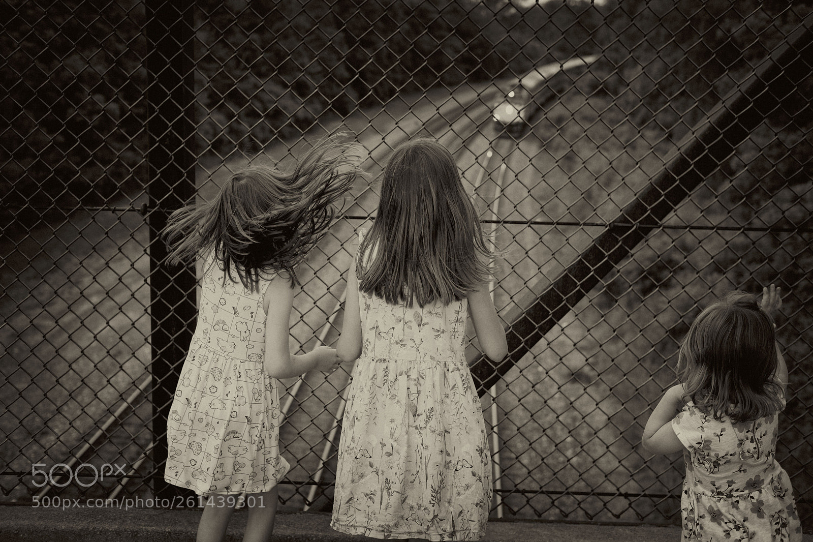Fujifilm X-Pro2 sample photo. Train bridge fun photography