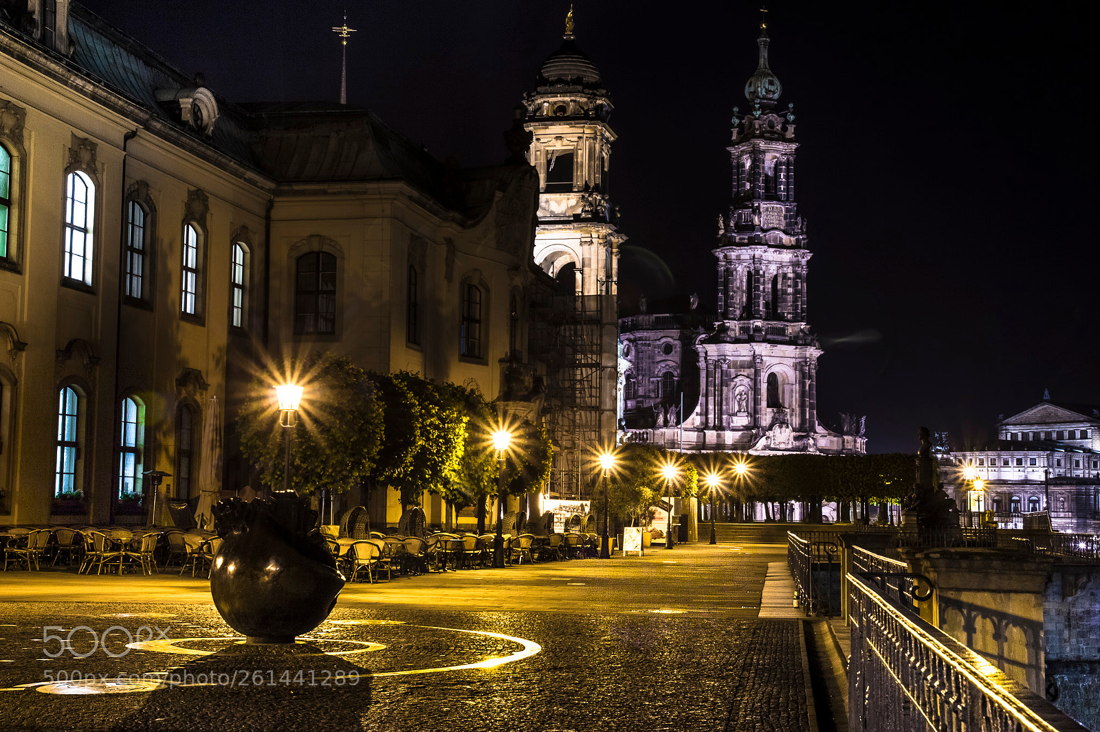 Canon EOS 700D (EOS Rebel T5i / EOS Kiss X7i) sample photo. Dresden city photography
