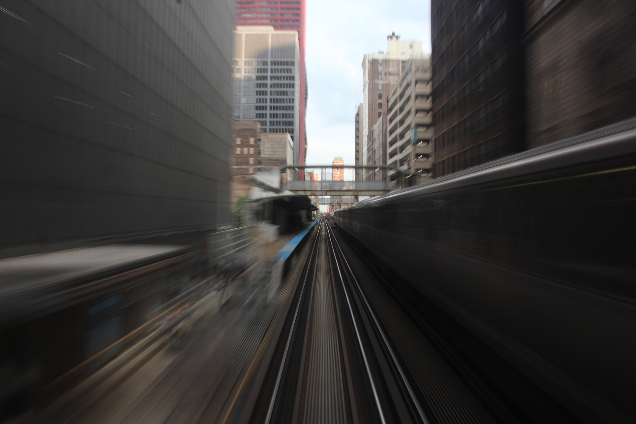 Canon EOS 650D (EOS Rebel T4i / EOS Kiss X6i) sample photo. Urban paths photography