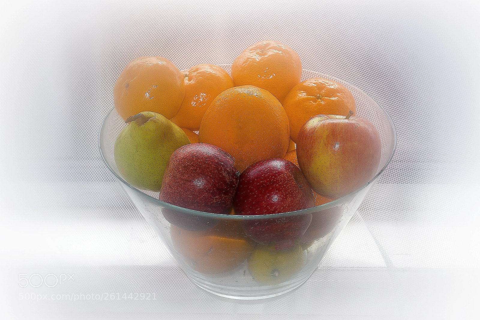 Canon EOS 6D sample photo. A glass bowl of photography