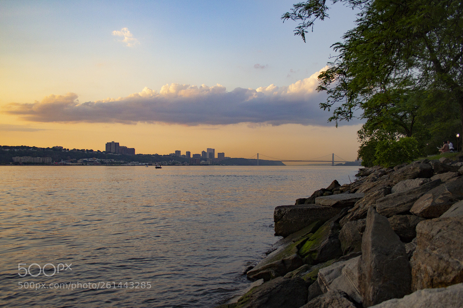 Canon EOS 600D (Rebel EOS T3i / EOS Kiss X5) sample photo. Sunset over the hudson photography