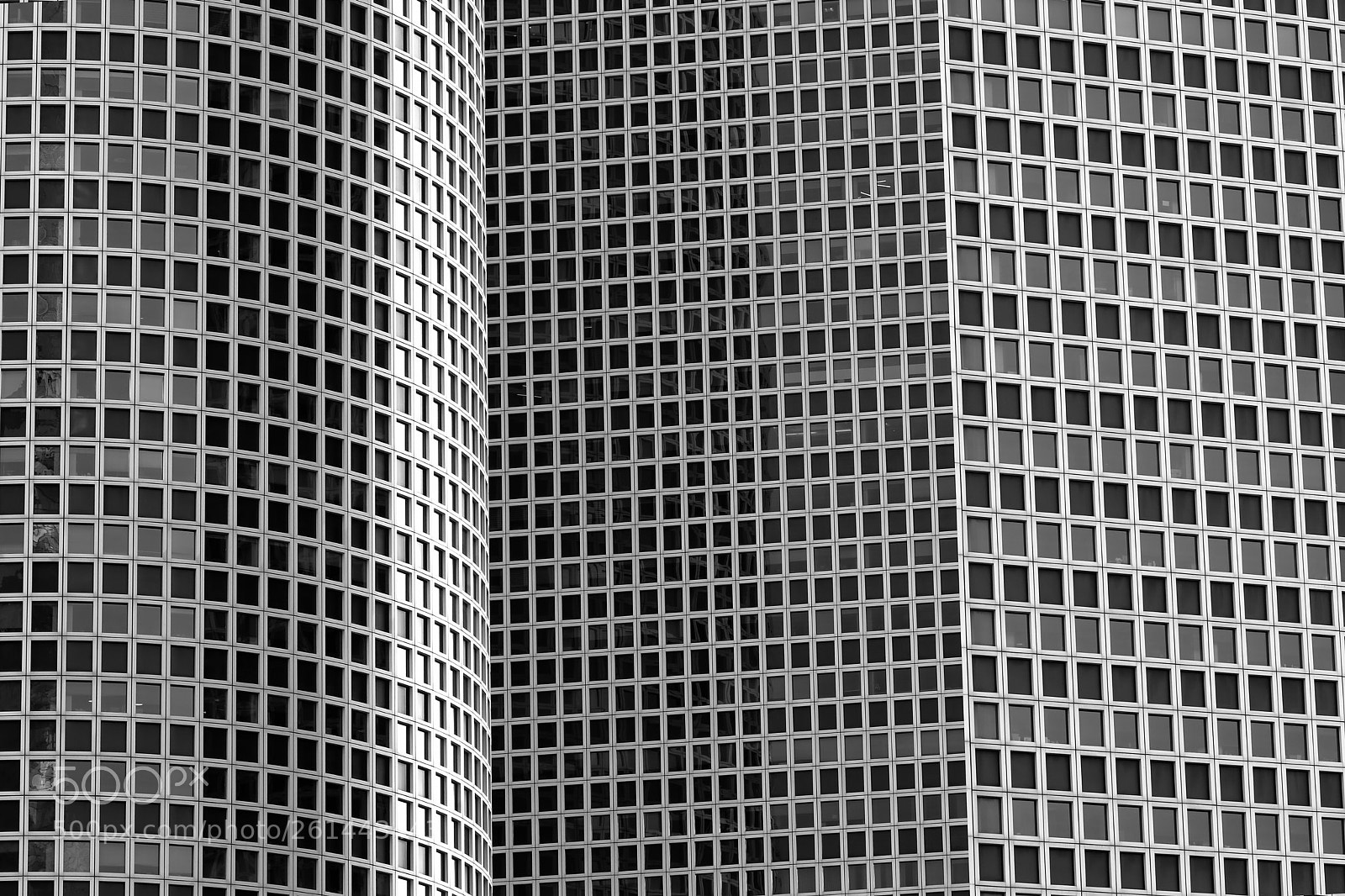 Canon EOS 5D Mark IV sample photo. Bw photography