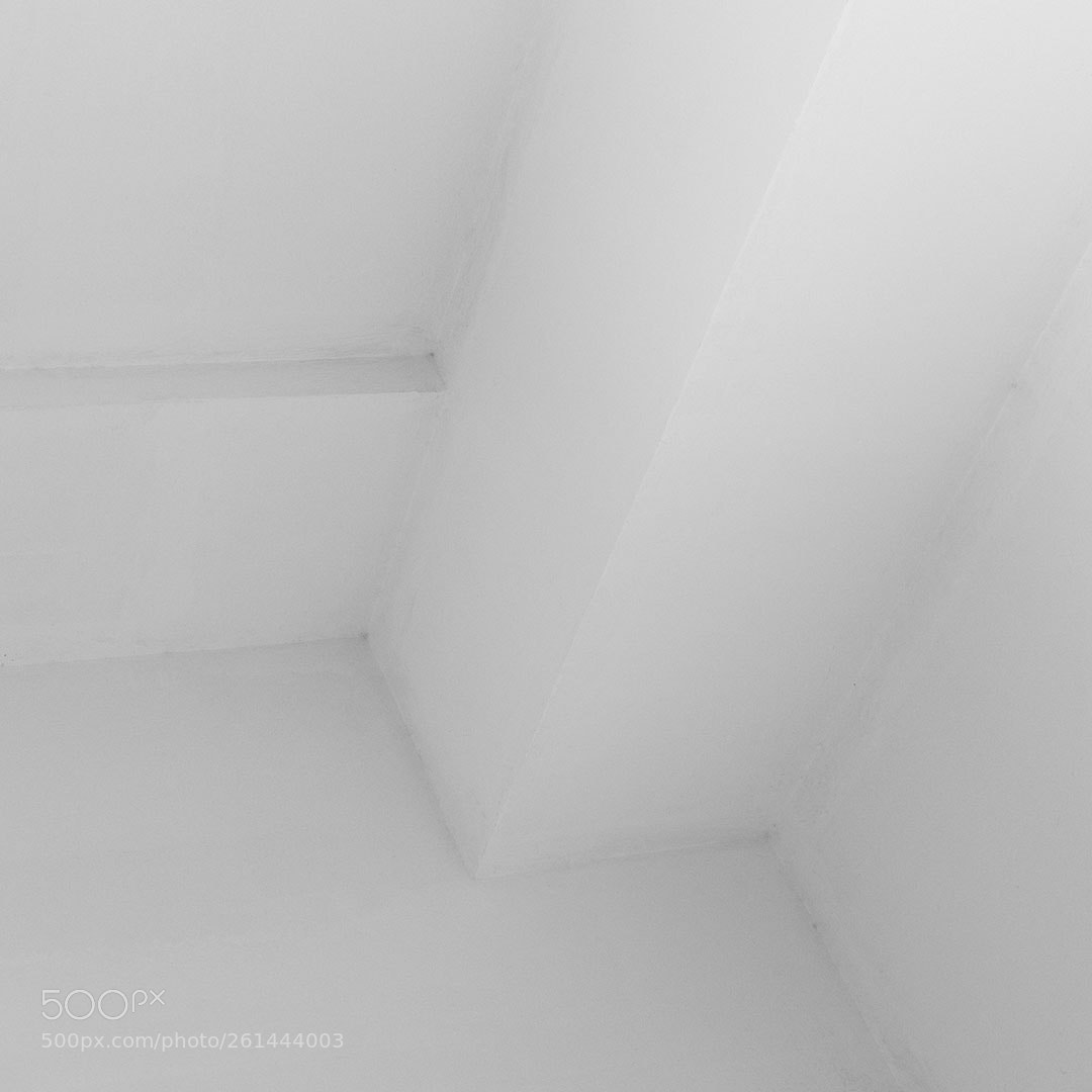 Sony Cyber-shot DSC-RX100 II sample photo. Architecture geometry photography