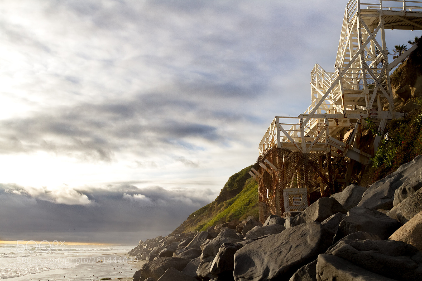 Canon EOS 7D sample photo. Swami's shaky stairway photography
