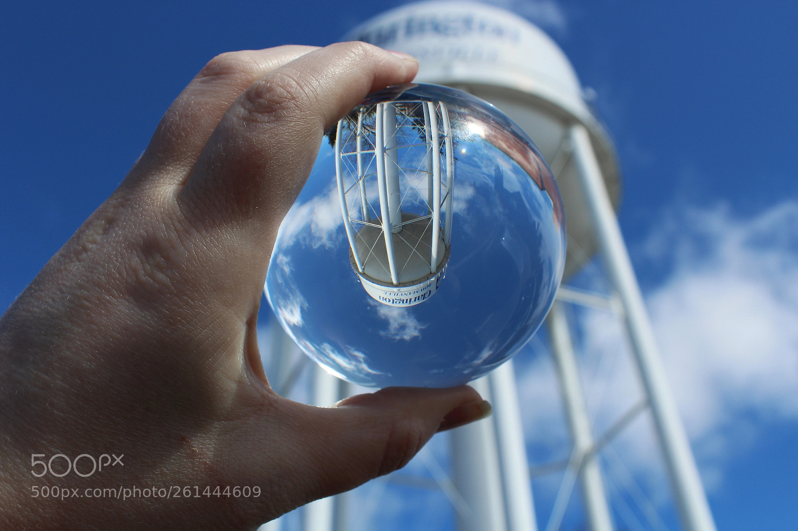 Canon EOS 1200D (EOS Rebel T5 / EOS Kiss X70 / EOS Hi) sample photo. Lensball - bowmanville water photography