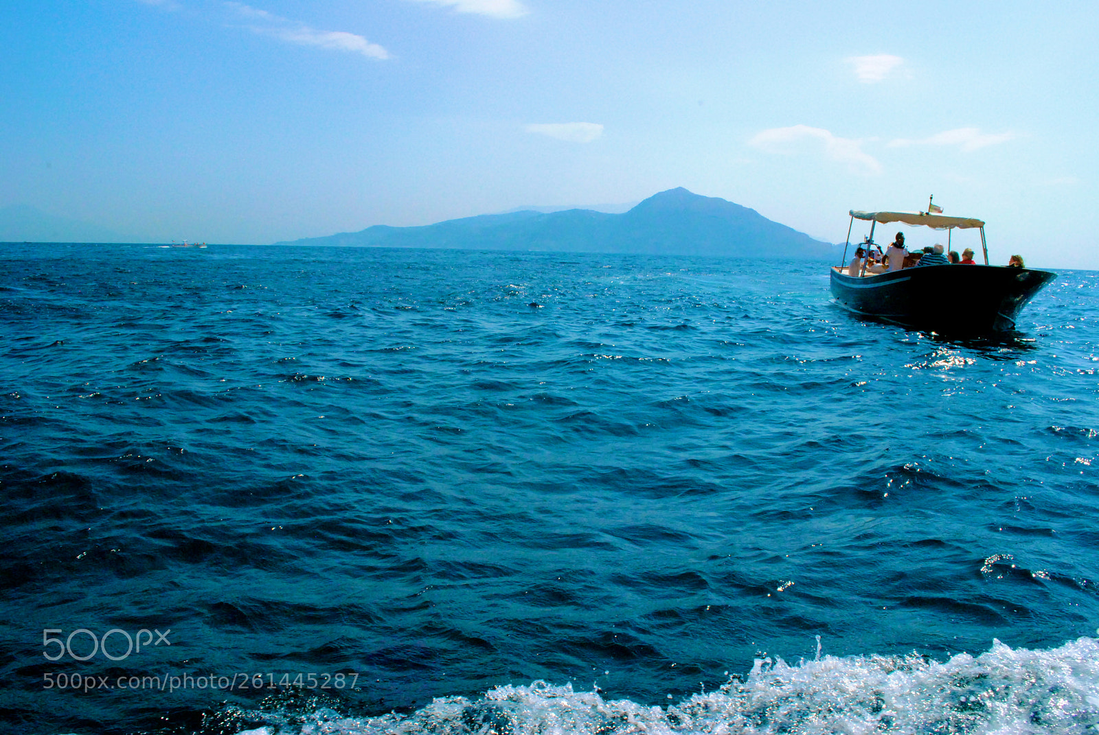 Nikon D3000 sample photo. Waters of capri photography