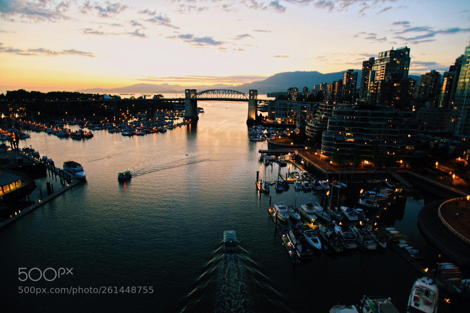 Canon EOS 5D Mark II sample photo. Granville photography