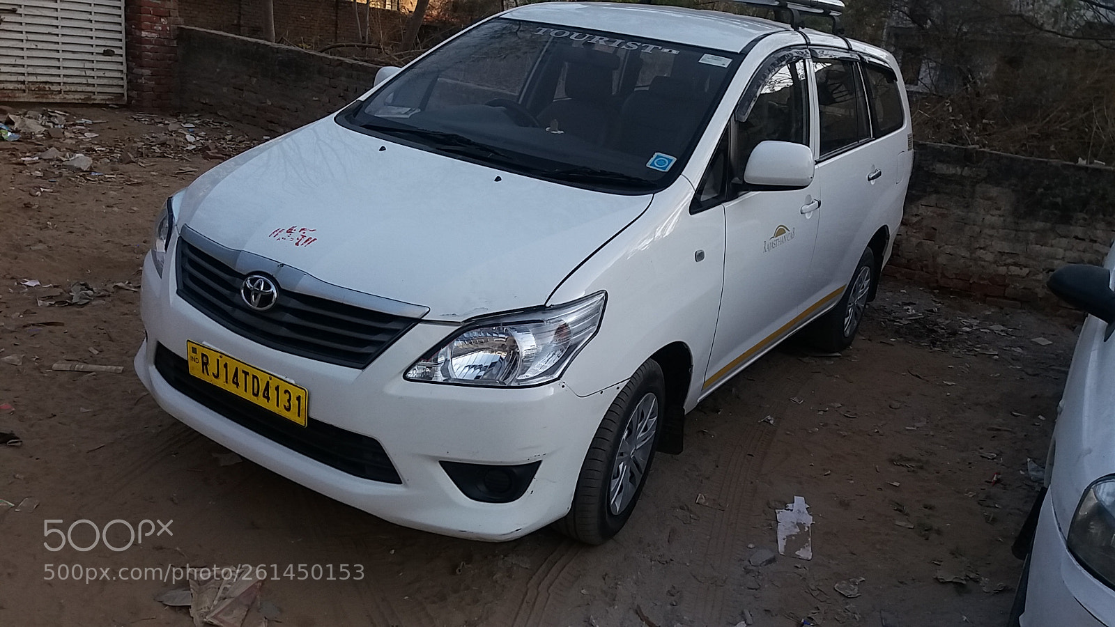 Samsung Galaxy J5 sample photo. Taxi, cab, car rental photography