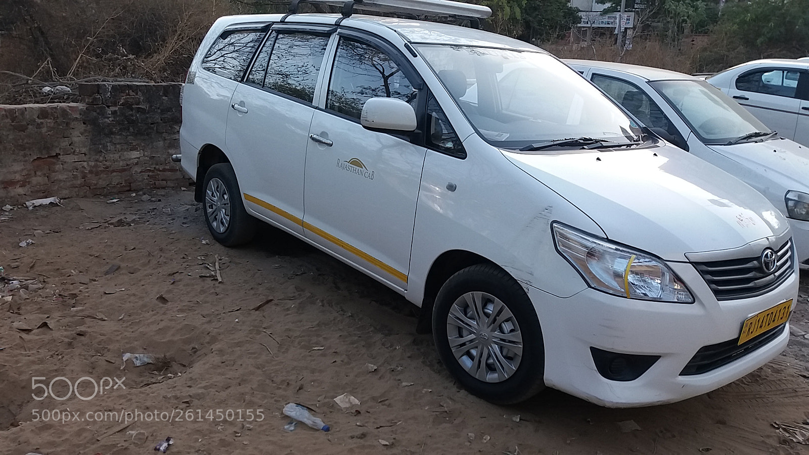 Samsung Galaxy J5 sample photo. Taxi, cab, car rental photography
