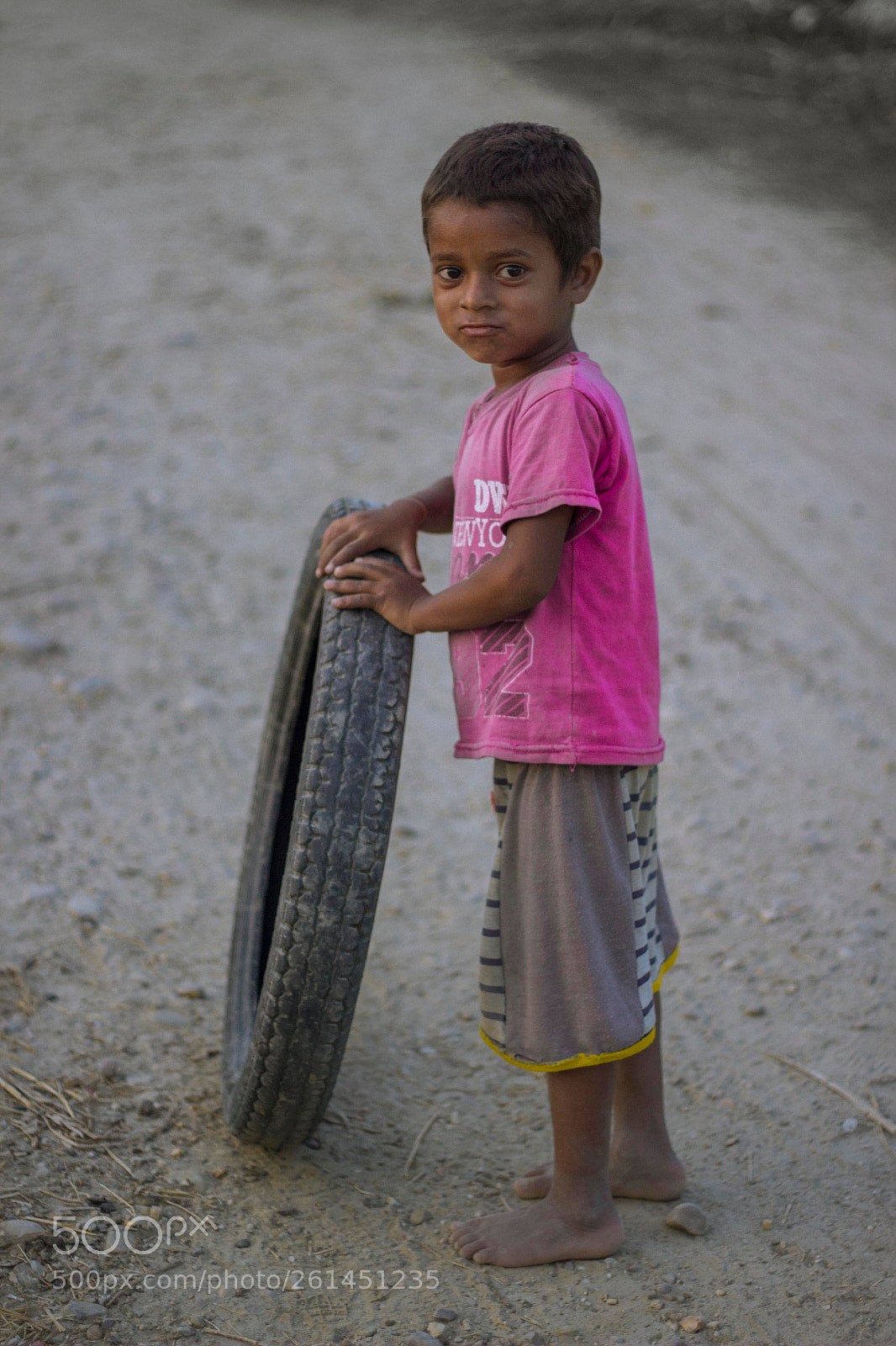Canon EOS 1200D (EOS Rebel T5 / EOS Kiss X70 / EOS Hi) sample photo. Tyre childhood  photography