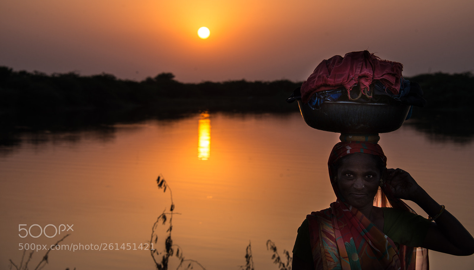 Nikon D800 sample photo. Laundry at sunset photography