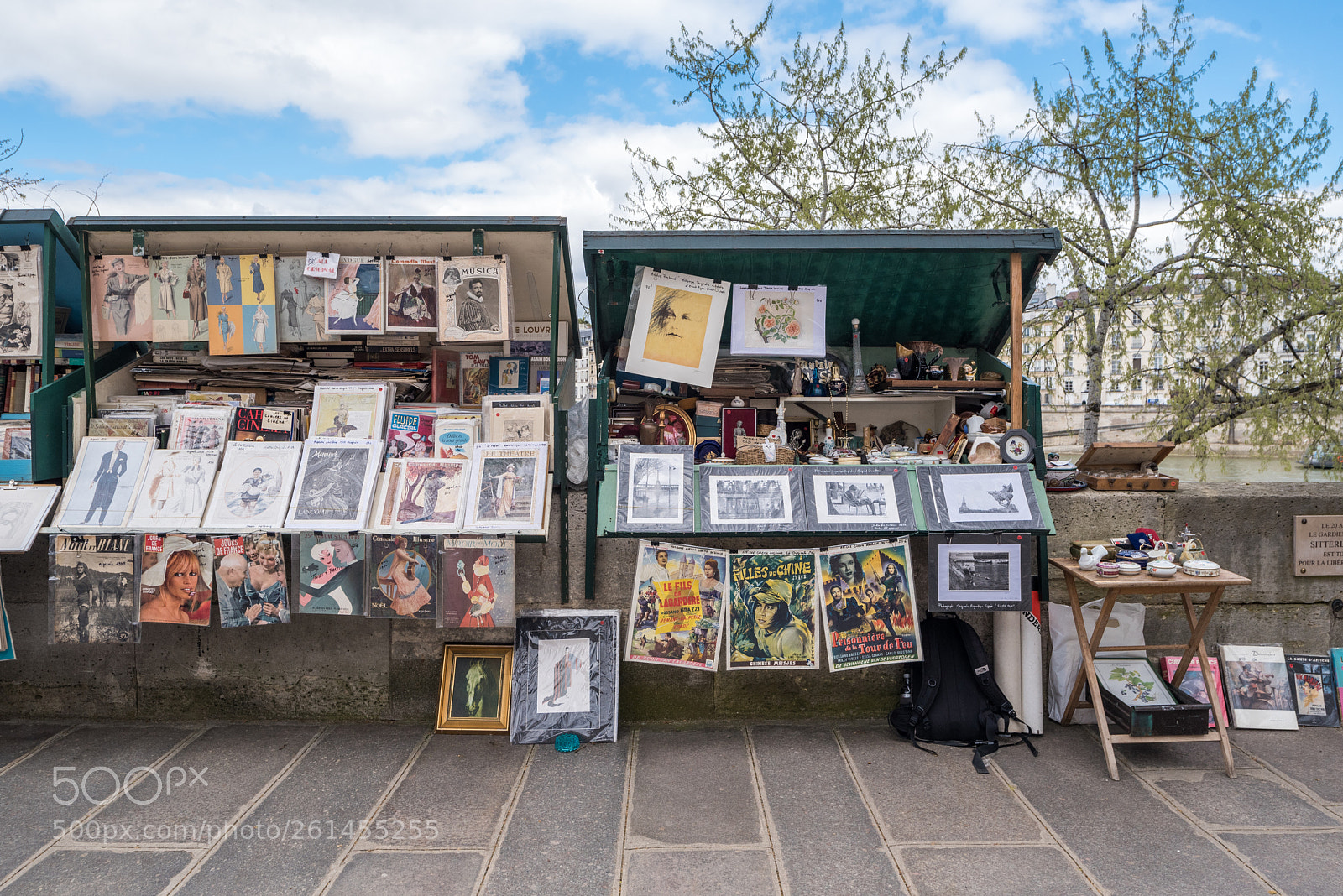 Nikon D750 sample photo. Bouquinistes de paris at photography