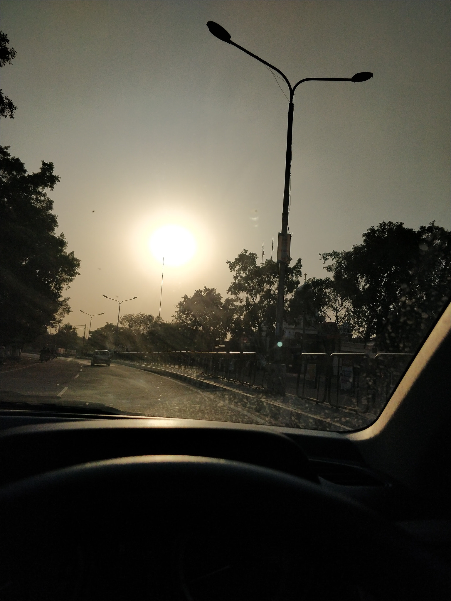 OnePlus 5T sample photo. Sun shades... photography