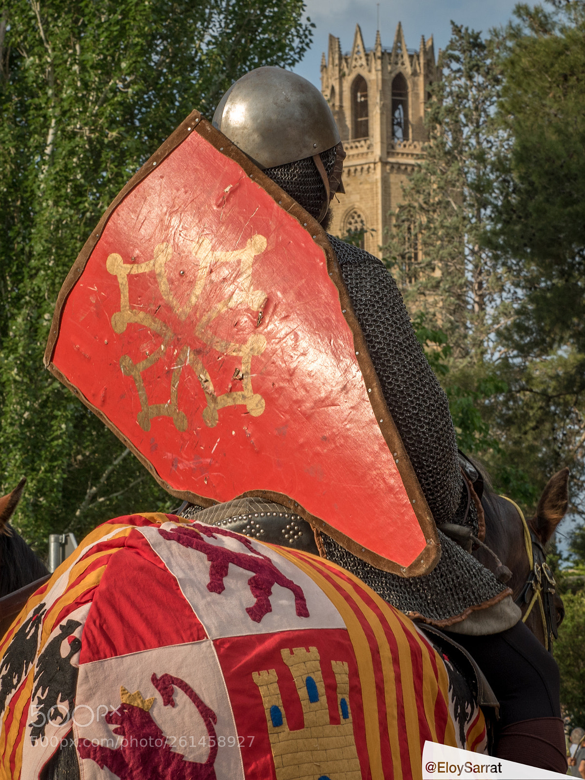 Olympus OM-D E-M5 II sample photo. Festa major de lleida photography