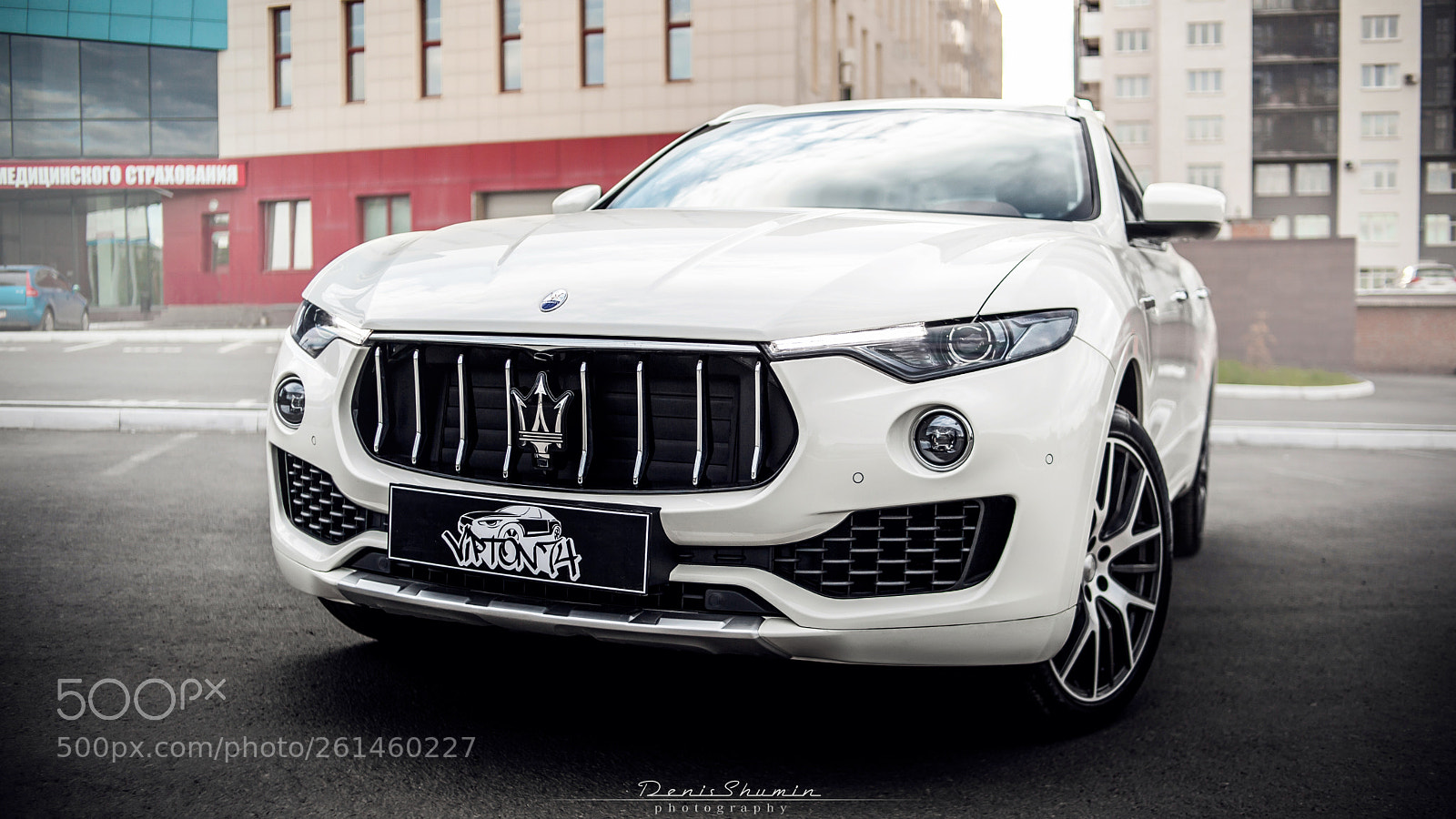 Canon EOS 5D Mark II sample photo. Maserati levante photography