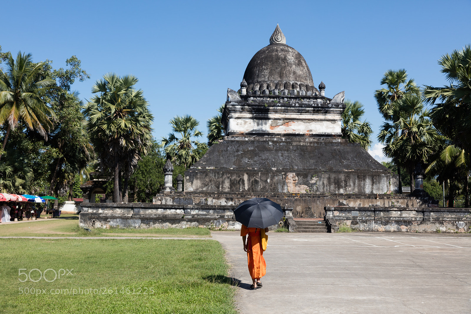 Canon EOS 5DS R sample photo. Young buddhist monk photography