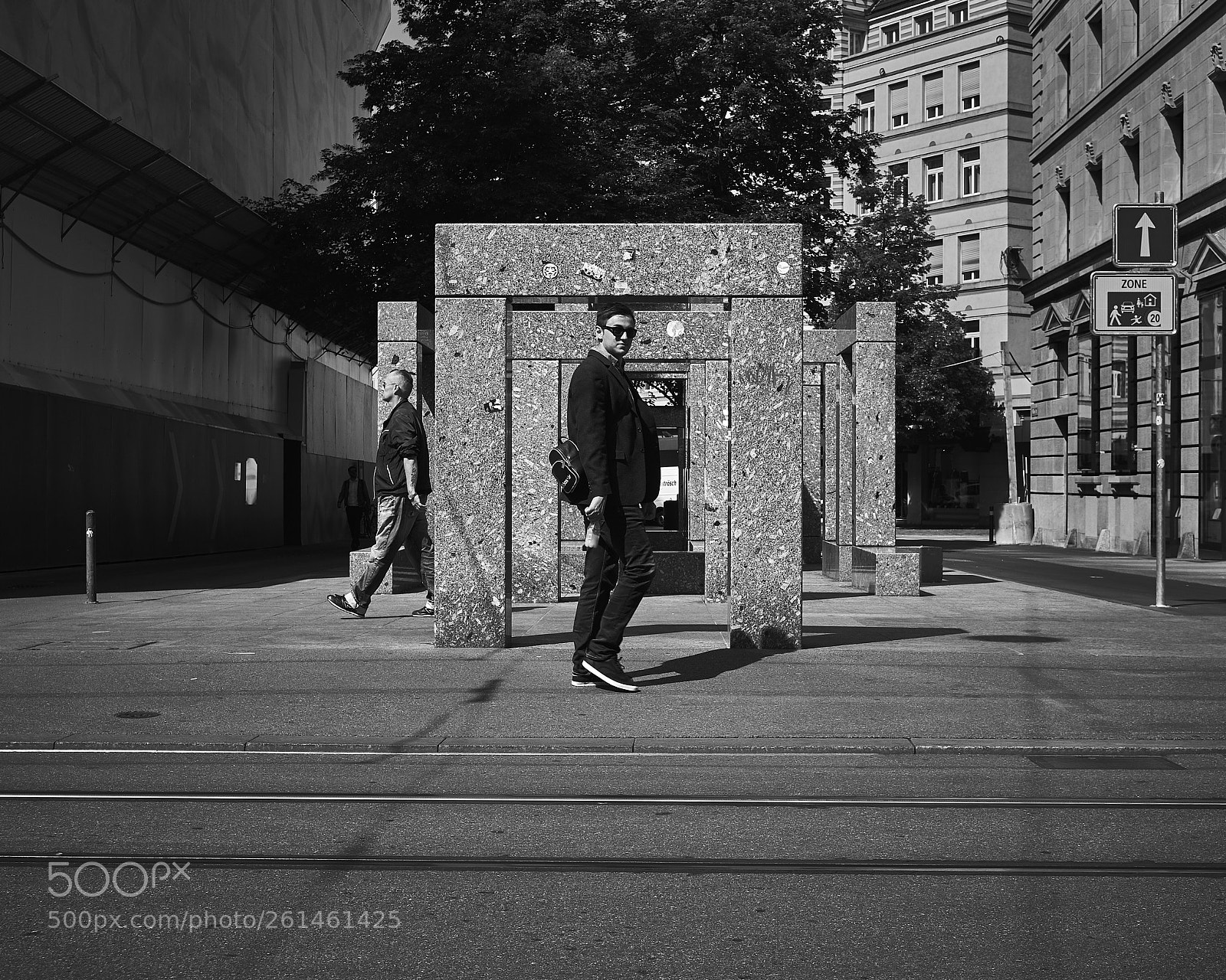 Fujifilm X-T1 sample photo. Walking to work photography