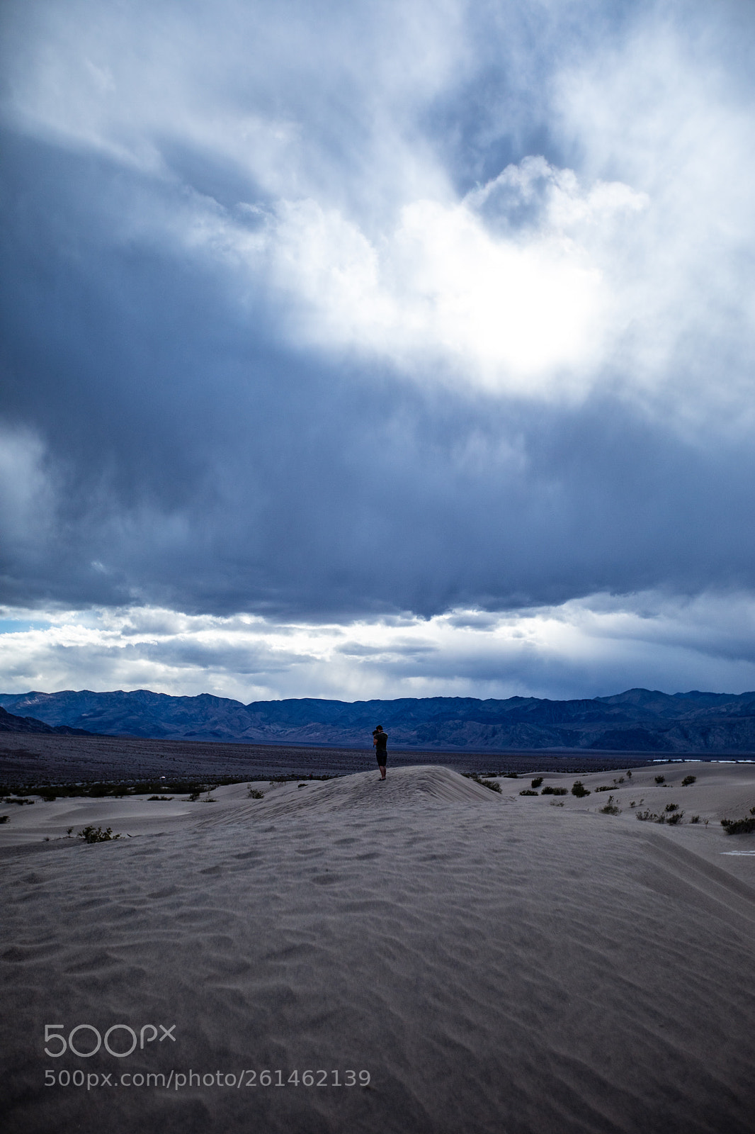 Canon EOS 5D Mark IV sample photo. Mesquite flat sand dunes photography
