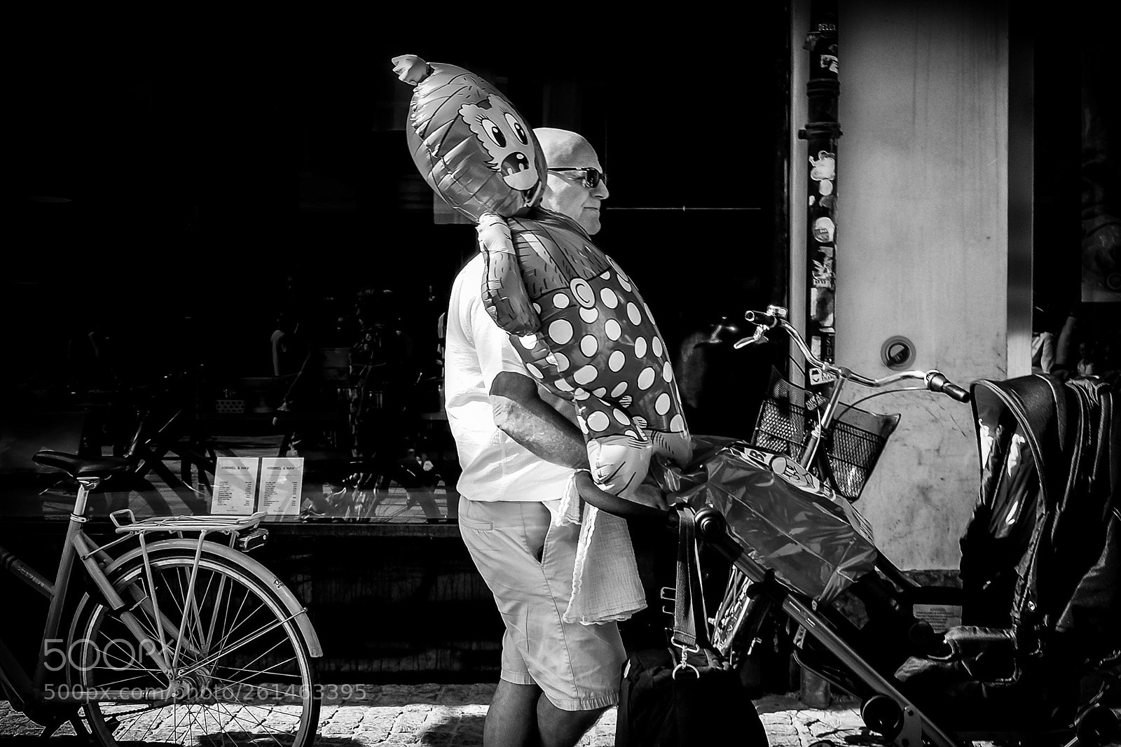 Fujifilm X-Pro2 sample photo. Images on the run... photography