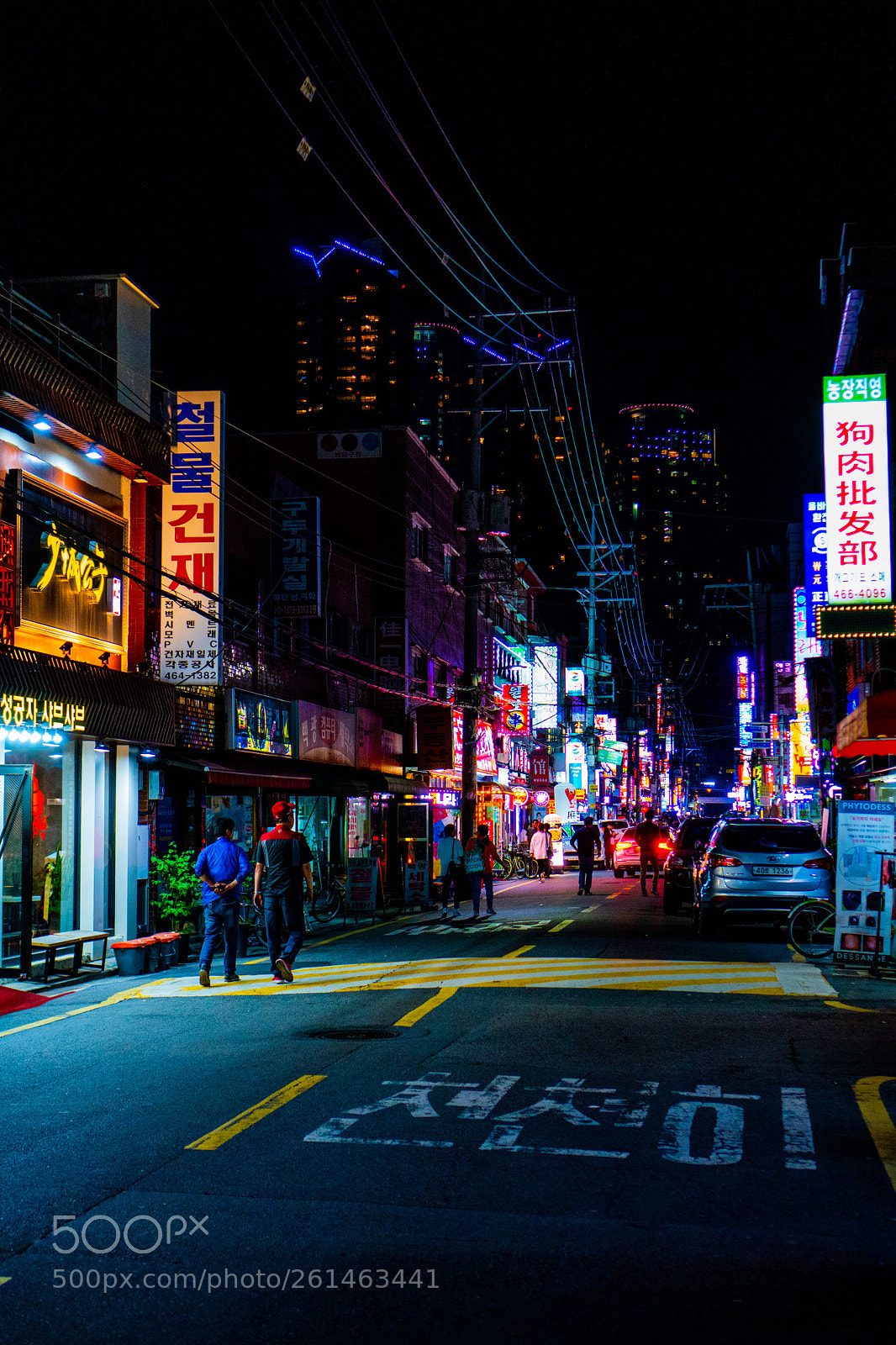 Sony a6300 sample photo. Neon konguk photography