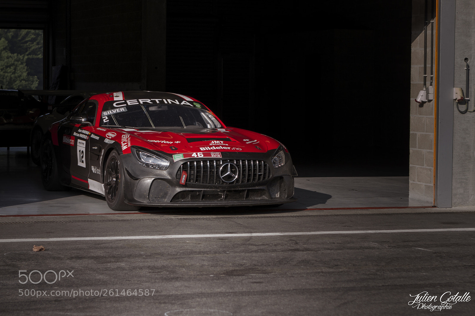 Canon EOS 7D sample photo. Mercedes stand photography