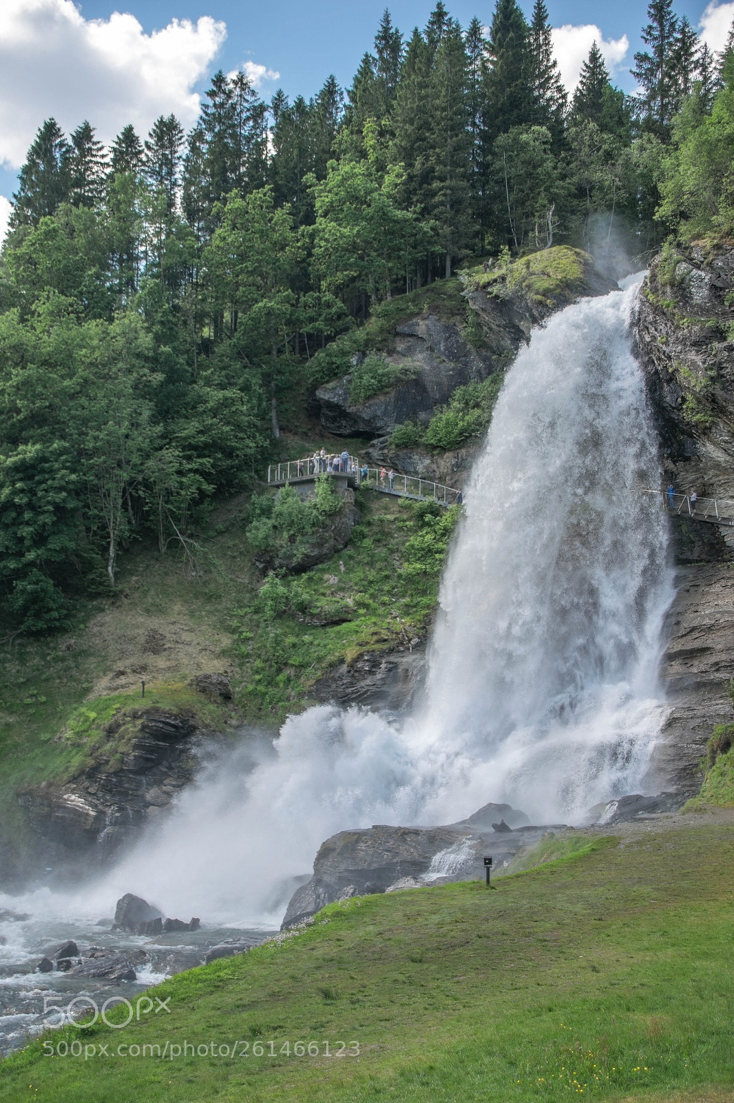 Nikon D5300 sample photo. Steinsdslsfossen photography