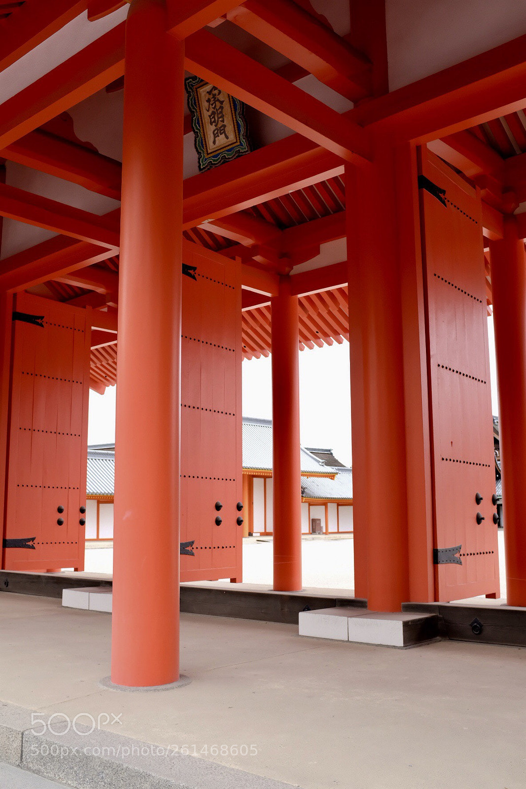Fujifilm X100F sample photo. Wooden red gate photography