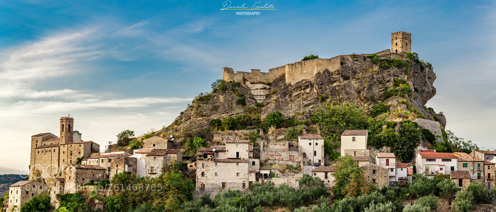 Nikon D700 sample photo. Castello di roccascalegna (ch) photography