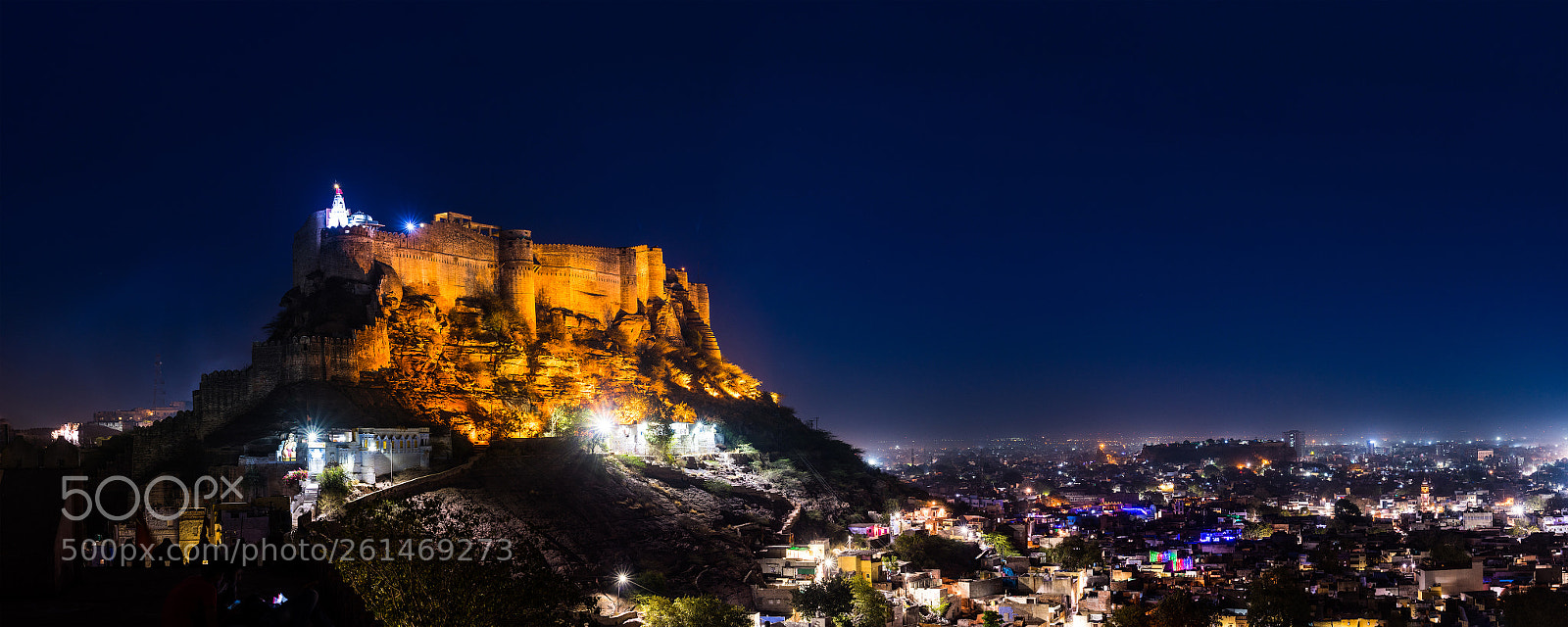 Sony a7 II sample photo. Night scene of mehrangarh photography