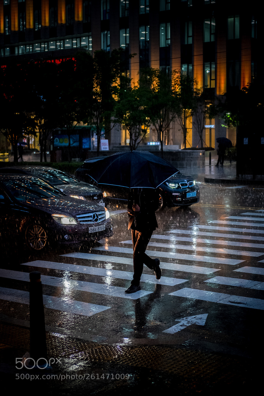 Fujifilm X-T20 sample photo. The rain - street photography