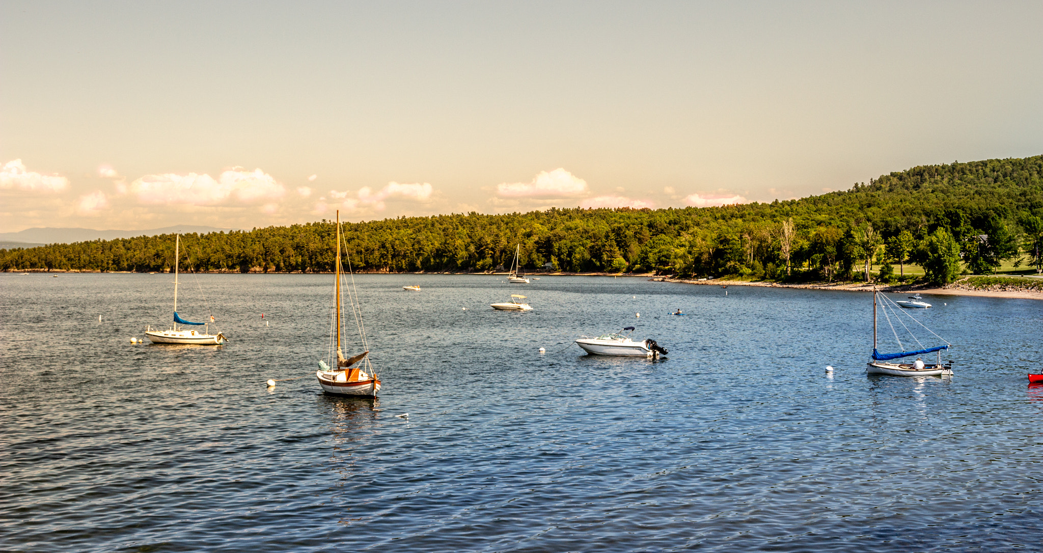 Canon EOS 100D (EOS Rebel SL1 / EOS Kiss X7) sample photo. Willsboro bay photography