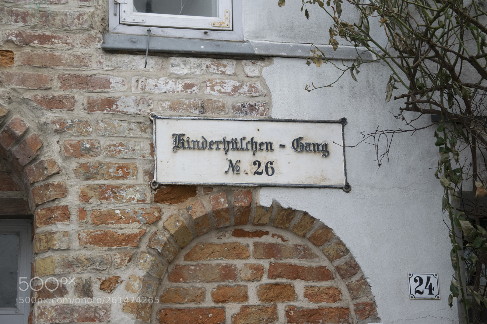Nikon D5300 sample photo. Street sign photography