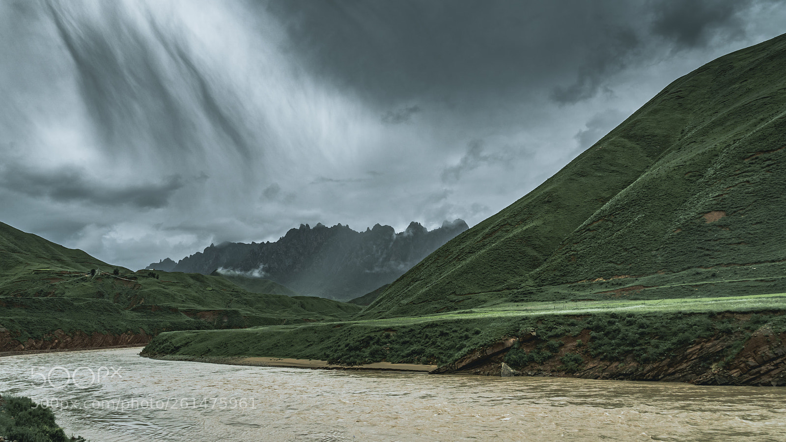 Sony a7R II sample photo. Storm is coming photography