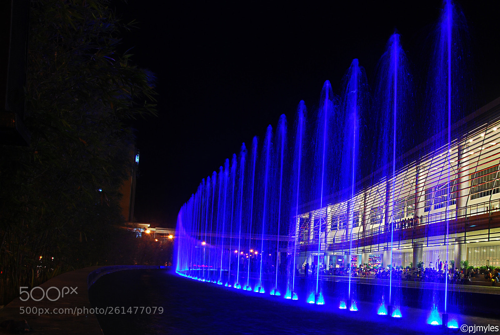 Nikon D80 sample photo. Fountain photography