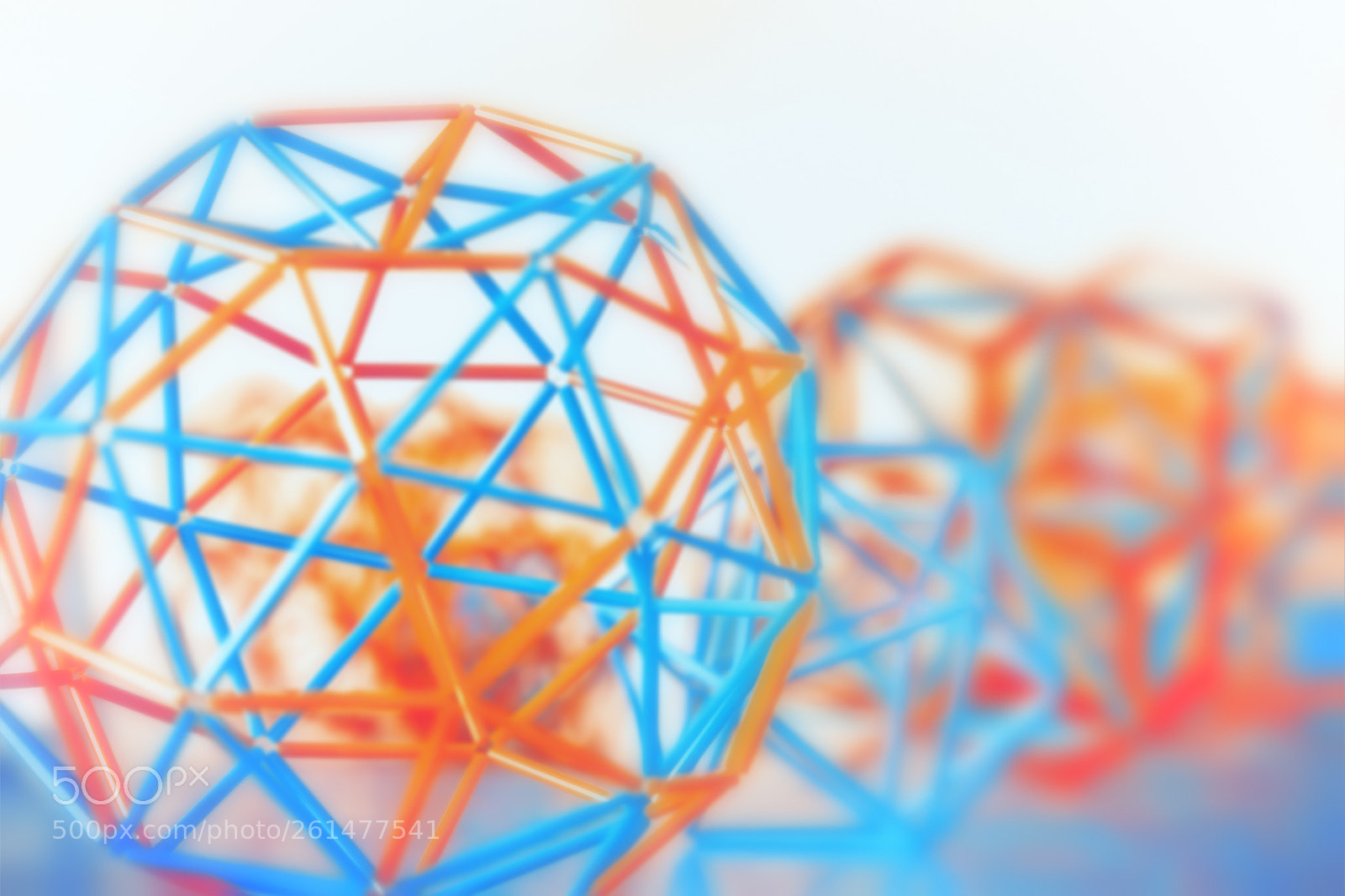 Canon EOS 550D (EOS Rebel T2i / EOS Kiss X4) sample photo. Abstract geometric blurred background photography